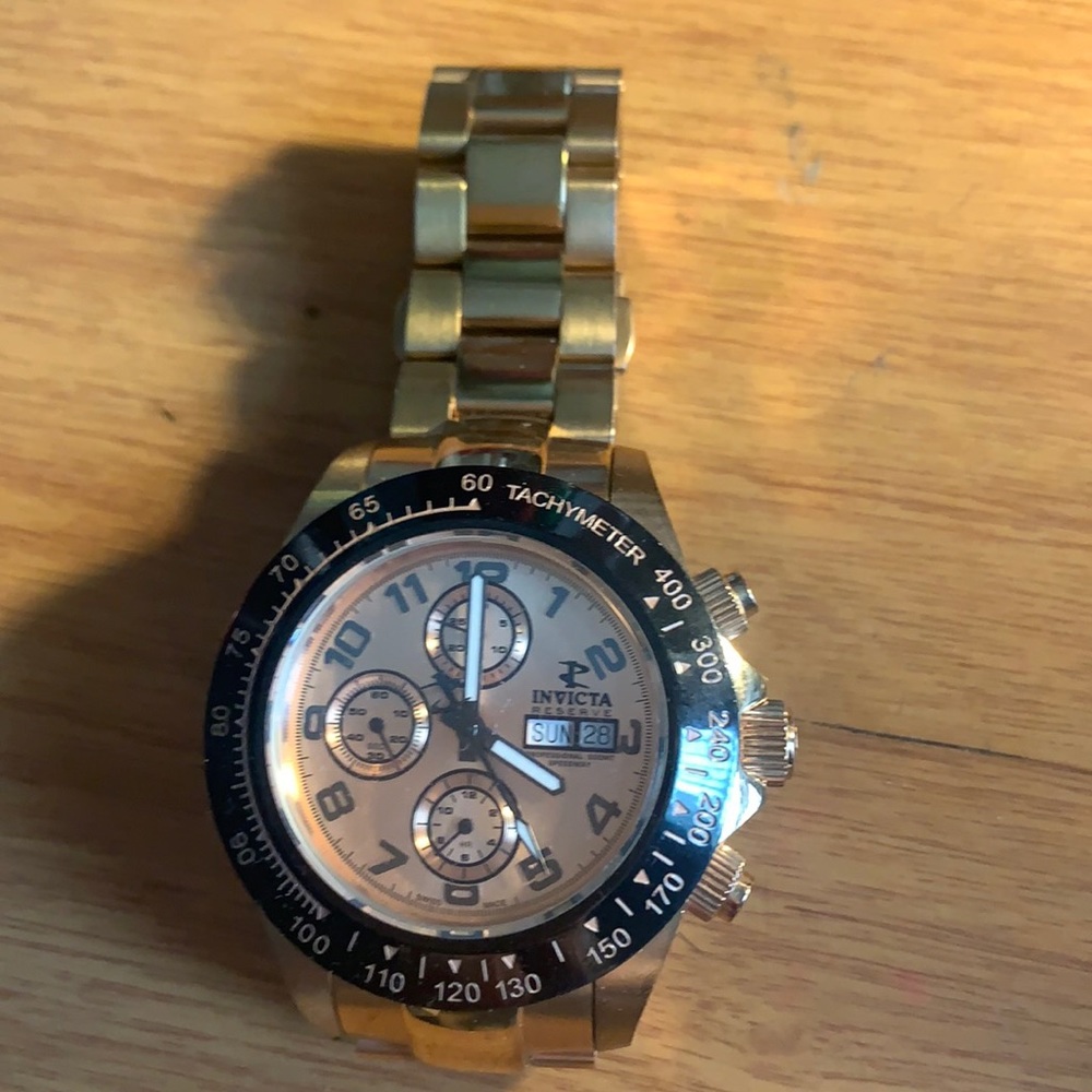 Men’s invicta watch